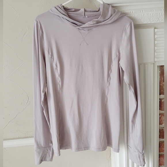 FABLETICS | Phoenix Run Hoodie - Picture 5 of 9